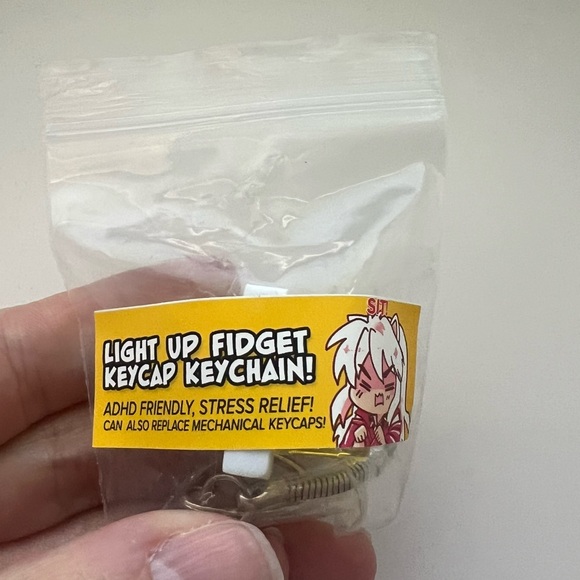 NWT Inuyasha Enamel Pin and Fidget Light Up Keychain - Picture 5 of 5